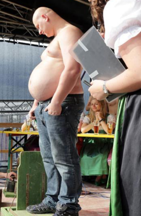bigbellyboiz: guloso69: German beer belly!  Beerbelly champ!