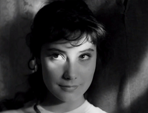  Tatyana Samoylova in The Cranes Are Flying (1957)