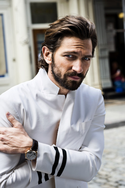 loveshnicky:   Michiel Huisman