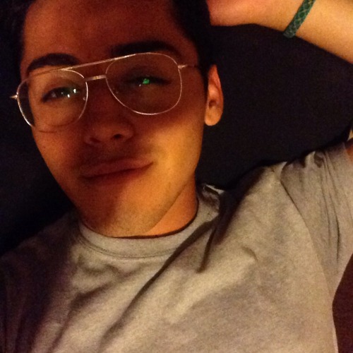 joshbunny:  idk I feel really good about myself right now 