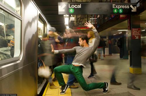 astonishingjack:tepitome:Ballet Dancers in random situations by Jordan Matterptrnsnt