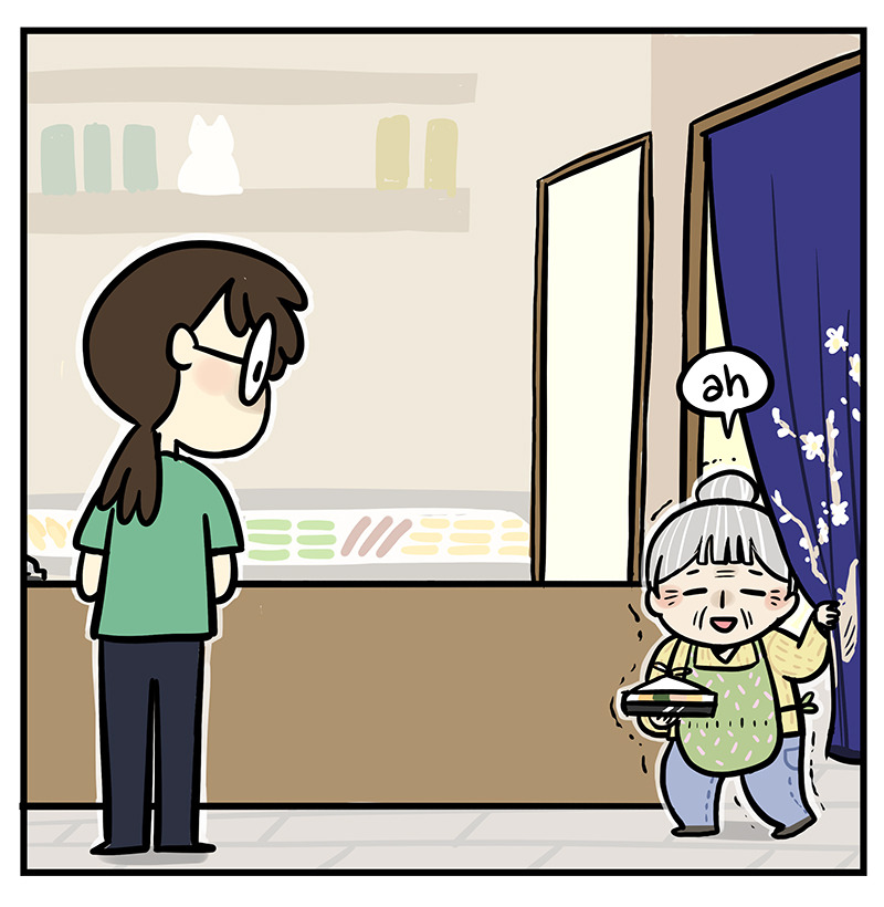 thepigeongazette:  tiny asian grannies are THE BEST