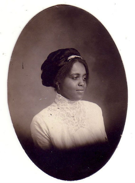 ithelpstodream: Photos of women of color from the Victorian era are hard to come
