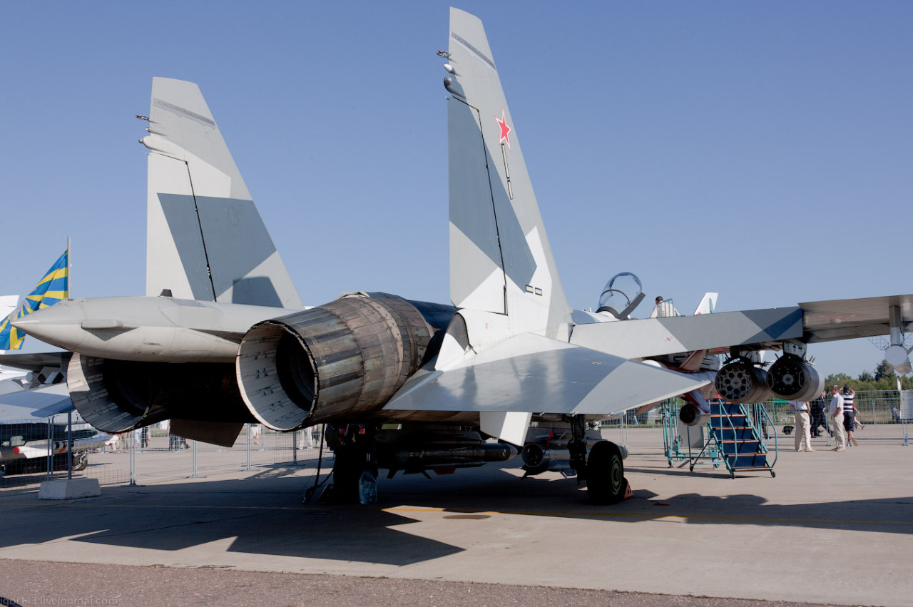 rocketumbl:  Su-35 Prototype 902