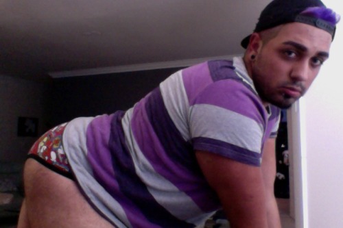 cre-aa-tor:  Ummm tummy tuesday?
