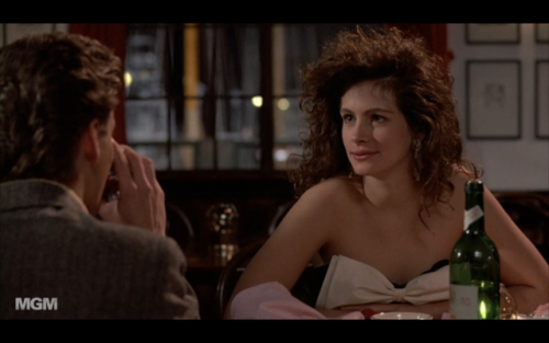 Now that’s a hair-do. Julia Roberts as Daisy Arujo in Mystic Pizza (1988)