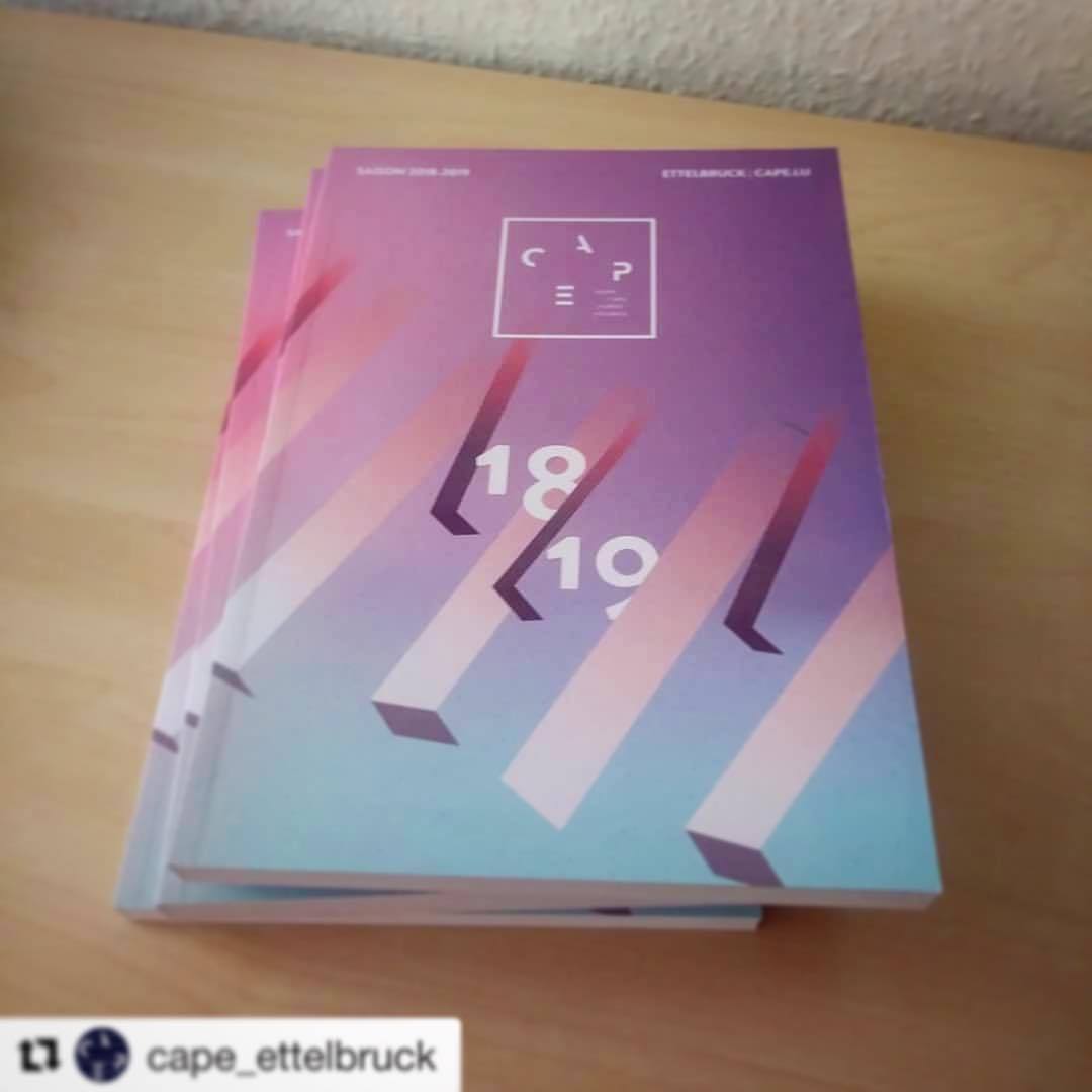 @cape_ettelbruck 🔜 la nouvelle saison #brochure #designgraphic …