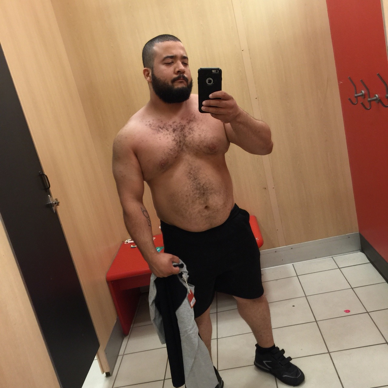 pleasejoinmycult:  impandlug:Dressing room Lug.  (He bought it 😉)  Lookit my sexy,
