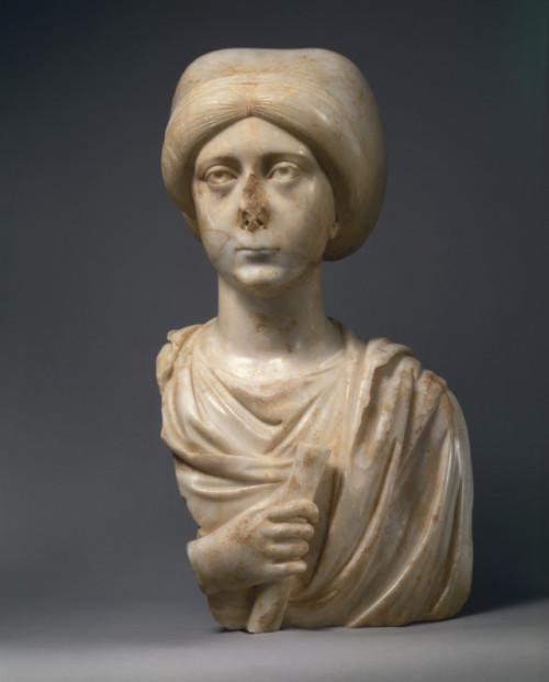 historyfilia:Marble Portrait Bust of a Woman with a Scroll. Byzantine, late 4th–early 5th century.Th