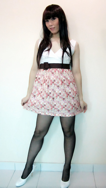 cutiemeiko:  Cute Daily look~ Ready for a day at work or a date ;) see more of me by clicking here