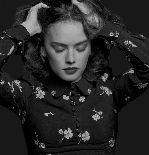 samuelclaaflins:  Daisy Ridley by Yves Borgwardt for ZEIT Magazine (2015)
