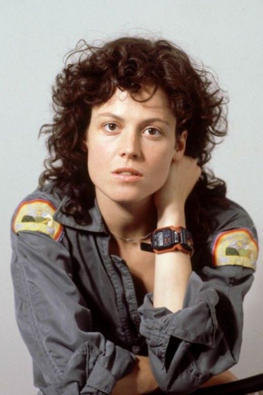 kiss-kiss-fuck-me-up: Some dumb guy trying to make Sigourney Weaver seem more attractive