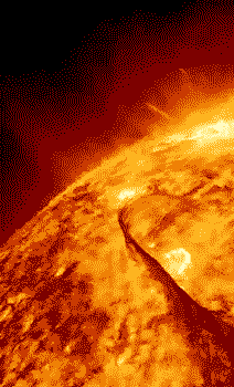 zerostatereflex:  Solar Flare Credit: NASA / SOHO 
