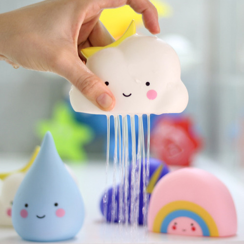 dlilkitten: pink-soap: Viny Baby Bath Water Squirtie! ☁️ Omg needs!!!