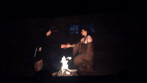 Annes be like: “Reylo is platonic”/“Reylo is not romantic”/”Rey only cares about returning Ben to the Light because that’s the Jedi way”