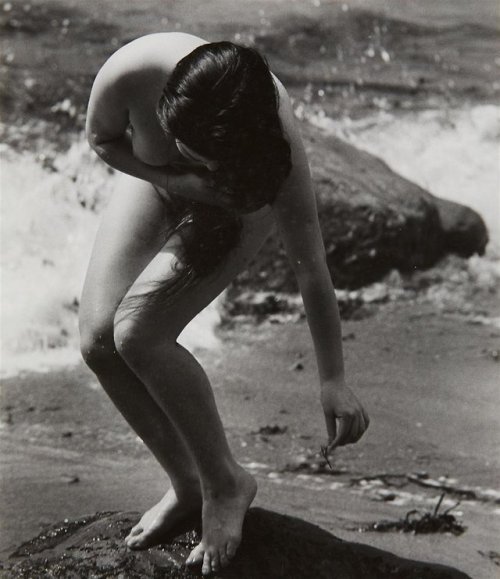fujiwara57:“Ama海女, les plongeuses japonaises“IwaseYoshiyuki  岩瀬禎之  (1904 - 2001).Né en 1904 à Onjuku