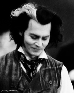 n0o0uran:  Sweeney Todd: The Demon Barber of Fleet Street (2007)