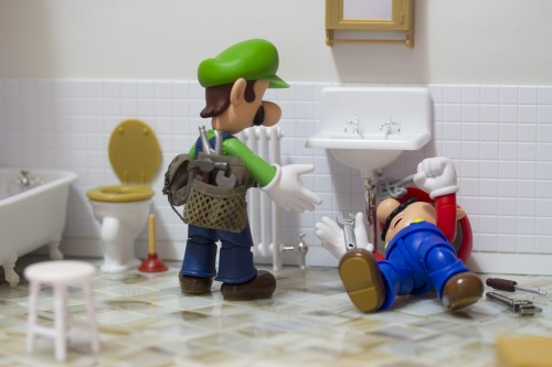 Porn photo shelfwarmer:  Super Mario Bros. Plumbing