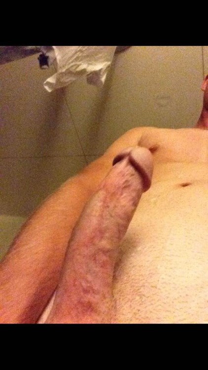 str8guysexposed:  James - 21 from Sydney, Australia