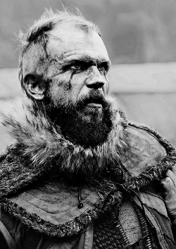 vikinks:  Floki | Vikings 4.01 “A Good