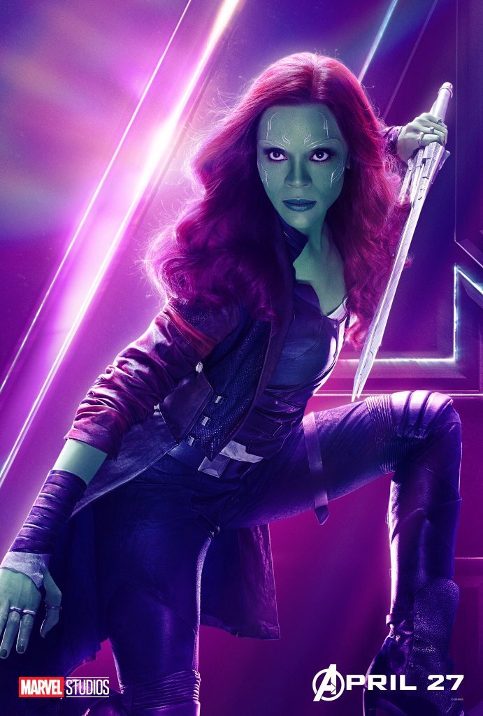 gam0raa:  Zoe Saldana - the only actress to have two movies reach the $2 billion