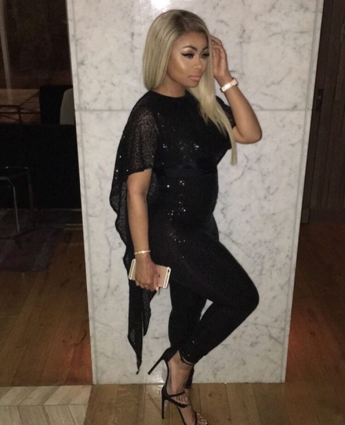 Porn Pics aaliyahmermaidd:  When Blac Chyna your new