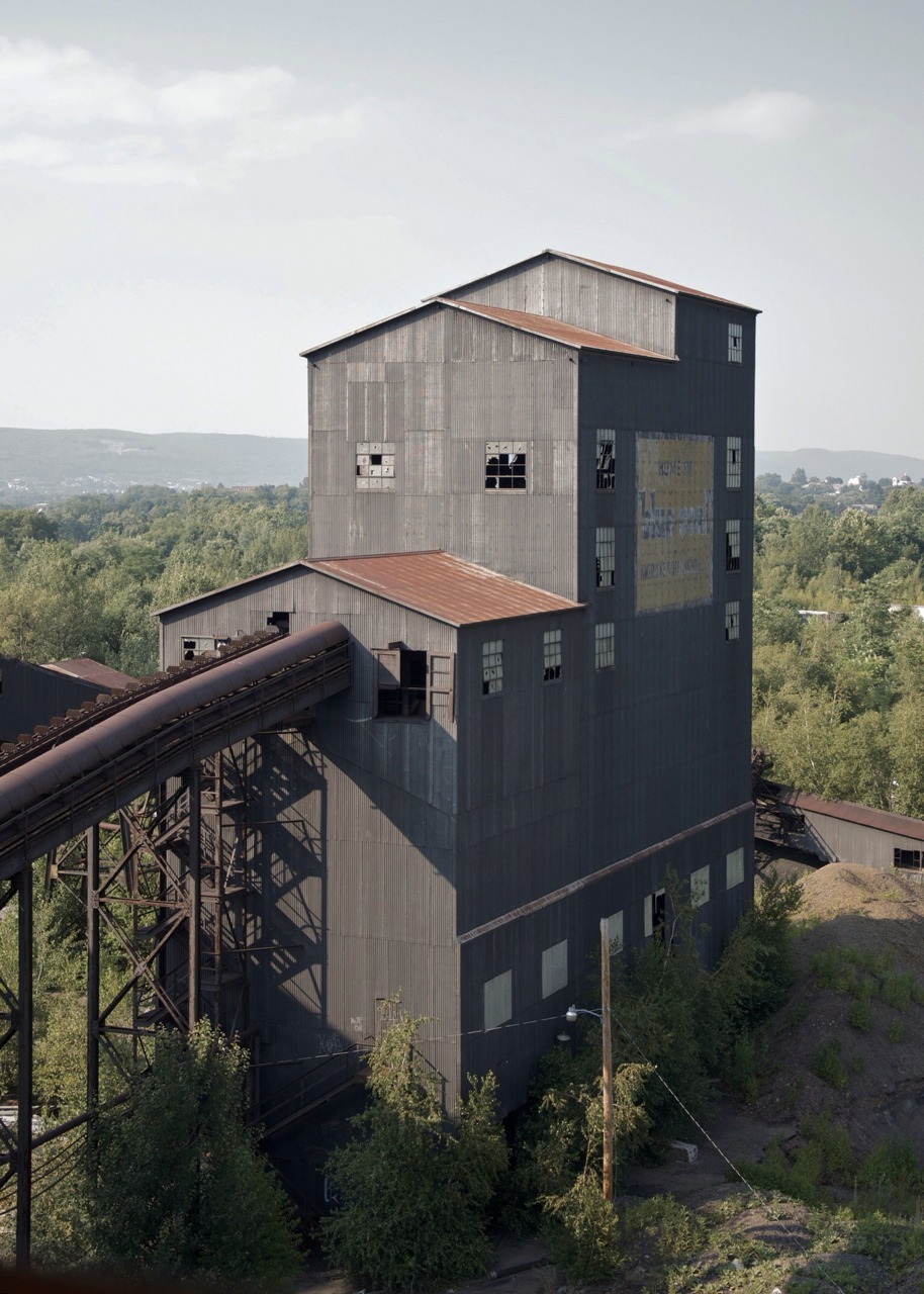filthcityphotography:  R.I.P. Ashely-Huber coal breaker. 1938-2014  Sadly these are