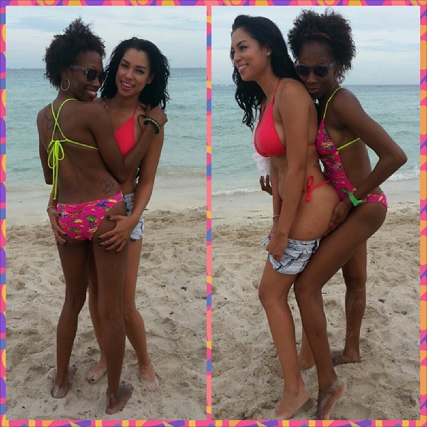 blackgirljelly:  Hot #blackgirljelly submissions Share your jelly at blackgirljelly@gmail.com