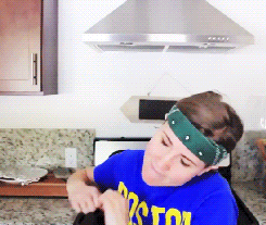 hartskipsabeat:  everyone in this fandom right now #SOON. (x)  Awww so adorable !
