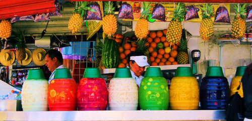 Oasis de Aguas Frescas en las calles de México