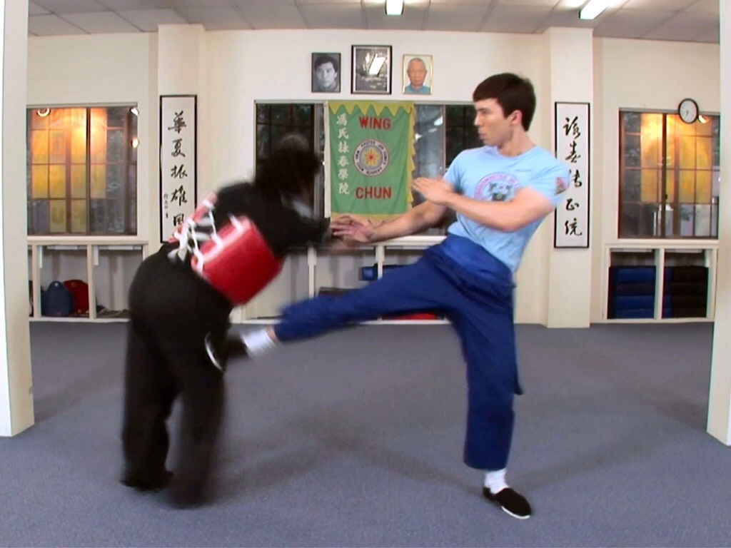 rootsofcombat2:  Wing chun methods of attack