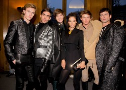 adoreseanopry:  HQ: Sean O'Pry backstage at Balmain, F/W 2016 at PFW.