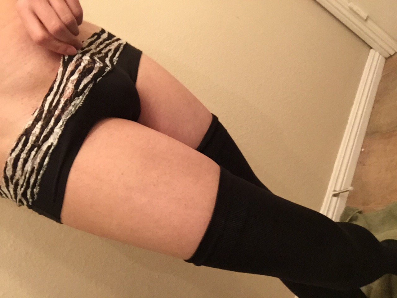 bestfeminthewest:  Showing off some new toys sent to me by a very generous viewer~