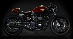 caferacerpasion:  www.caferacerpasion.com 