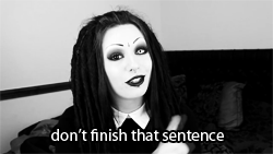 dont-call-it-screamo:  hstylcs:  (x)  Kaya is the bomb 