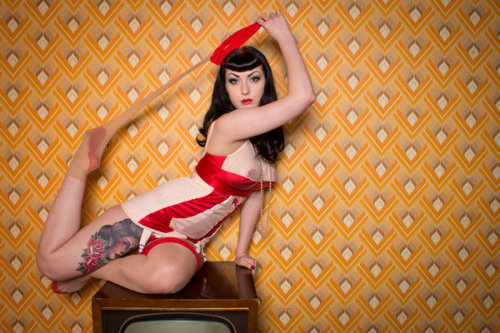 pinups-love:  delilah Devil  