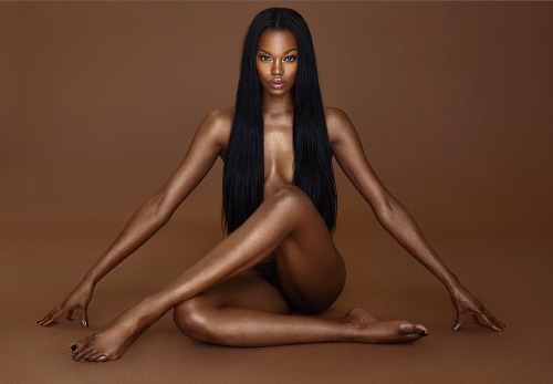 baronessvondengler: insecurespice:  continentcreative:  Eugena Washington by Jessy J Photo | Makeup by Kevin Wade  Seeing the black girls Tyra would down or act like was a lost case because she actually never coached them(as she would gas up the yt girls