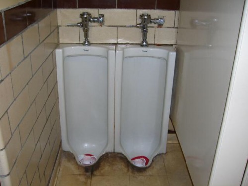 BFF urinals :-) You can’t be shy when taking a leak here