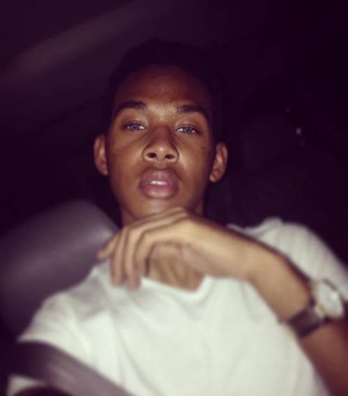 shaawtyoverthere:  Back & I’m better👅💦 last page got deactivated but who gives a Fuqq lmao 😈😝 LIKE REBLOG FOLLOW