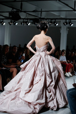 phe-nomenal:  Zac Posen Spring 2014 rtw 