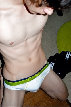 boyzboyzboyz22:  For more hot pictures:  http://boyzboyzboyz22.tumblr.com/