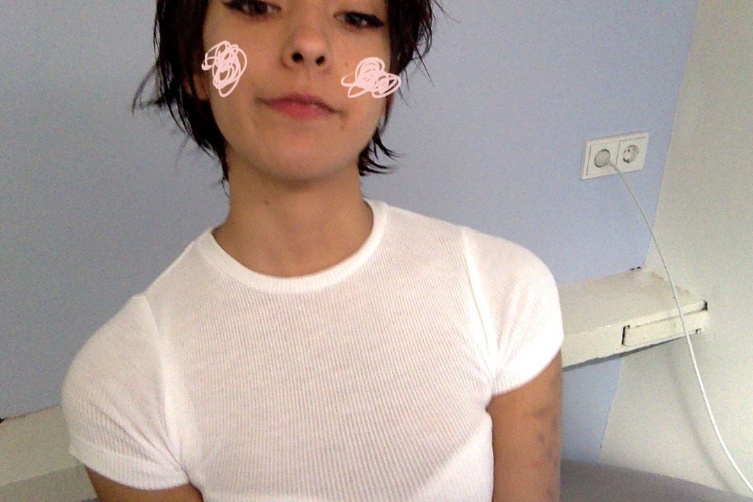 mogasundi:  mogasundi:  im cute buy me stuff http://amzn.com/w/FXRFG5AULXDJ  xaji
