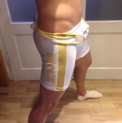 collegejocksuk:  Thanks to string-boy for