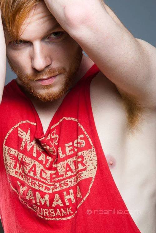 billyraysorensen:  Sexy beauty …