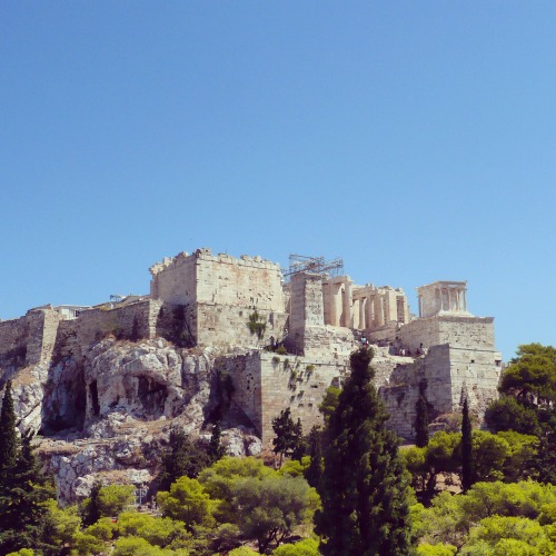 maddoverseas:The Acropolis, Athens, Greece (The Adventuring Urbanist)