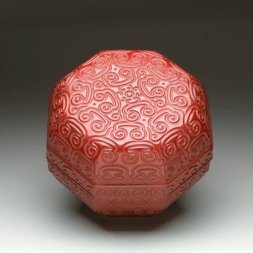 mia-asian-art: Octagonal Box, 15th century, Minneapolis Institute of Art: Chinese, South and Southea