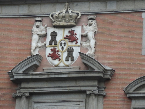 Escudo Real, Castilla y León, Madrid, 2016.The shield is on a government building near the Palacio R