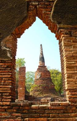 scottofothefuture:  Ayutthaya Thailand 