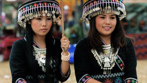 hmongthrills:Hmong families show off their wealth literally, by wearing their money and silver to th