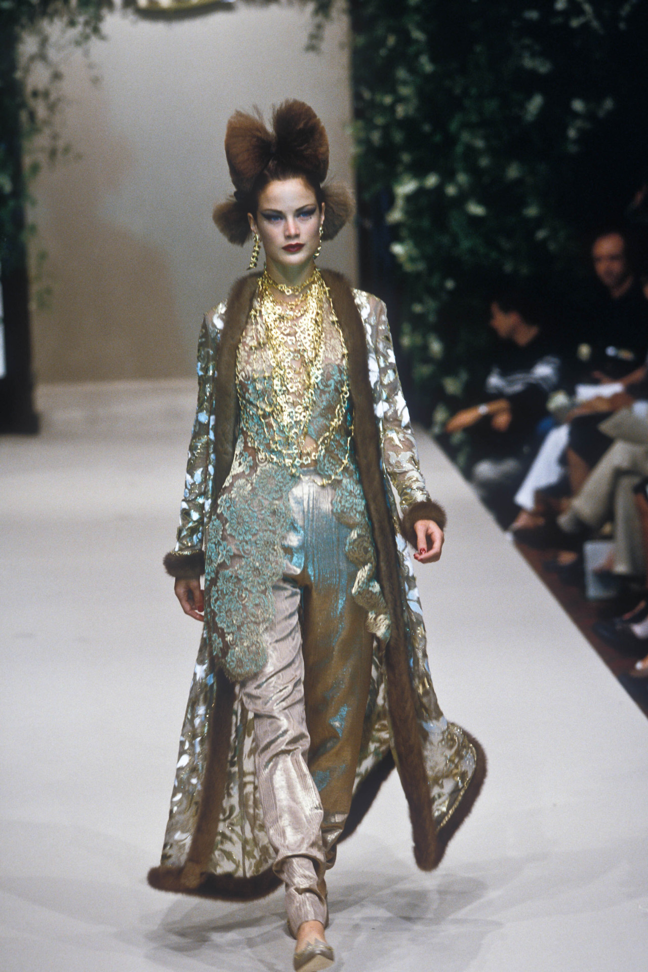 the original supermodels — Pierre Balmain - Fall 1997 Couture